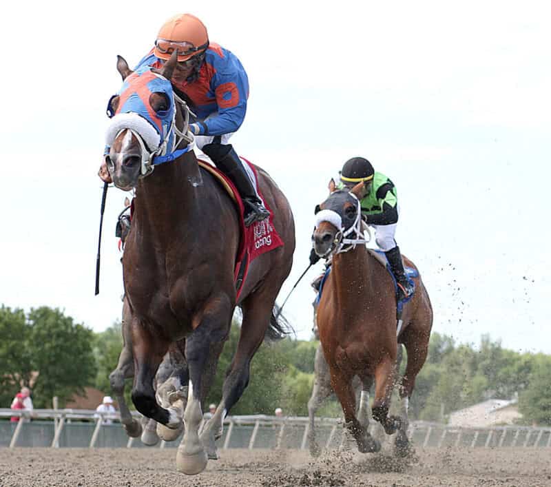 Buccherino racing to victory